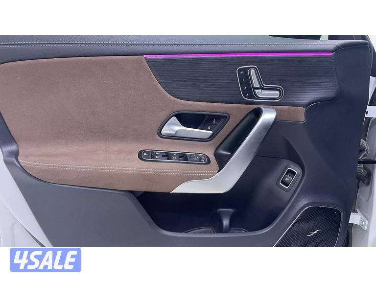 Mercedes-Benz A-Class14