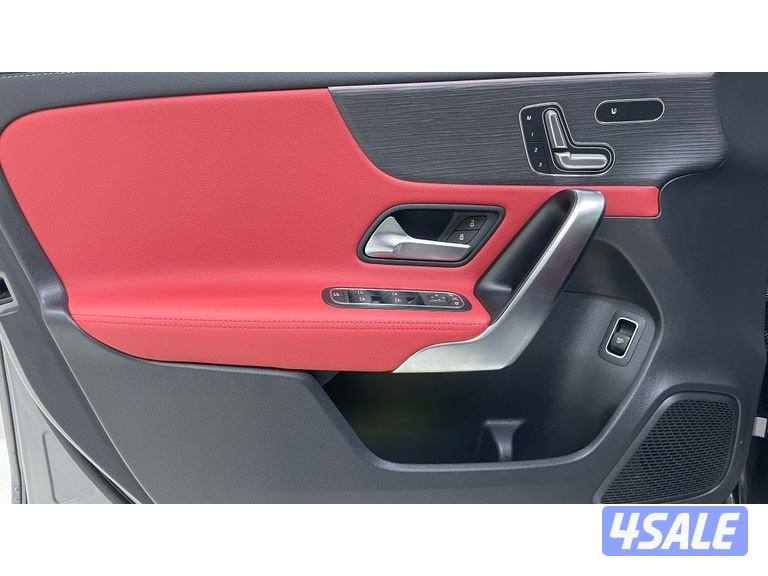 Mercedes-Benz A-Class14