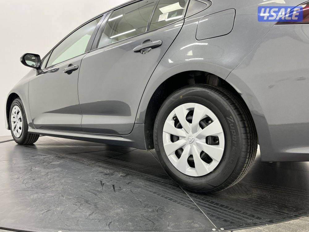 TOYOTA COROLLA 1.6L XLI STD OPTION8