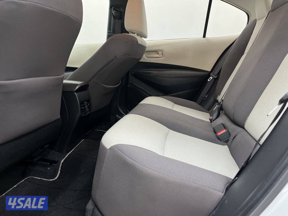 TOYOTA COROLLA 1.6L XLI STD OPTION3