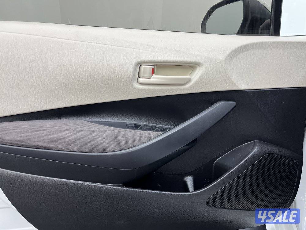 TOYOTA COROLLA 1.6L XLI STD OPTION9