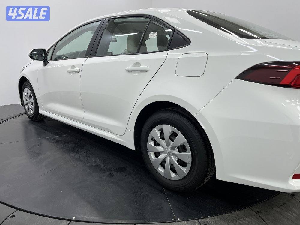 TOYOTA COROLLA 1.6L XLI STD OPTION8