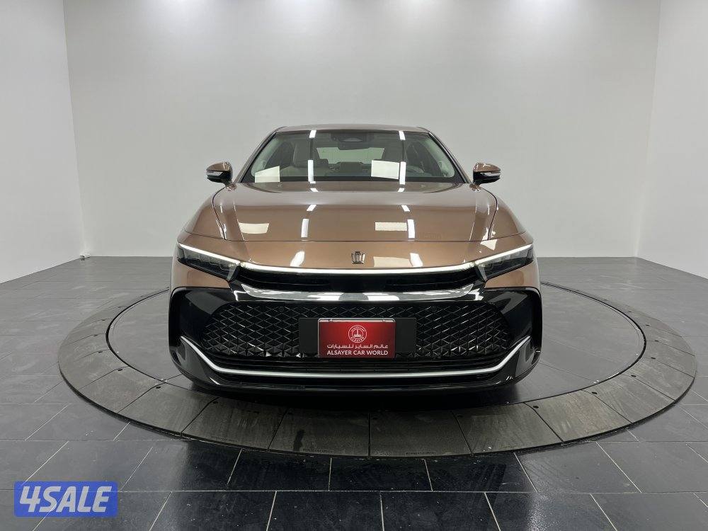 TOYOTA CROWN 23CN-2.5-CROWN-HEV15