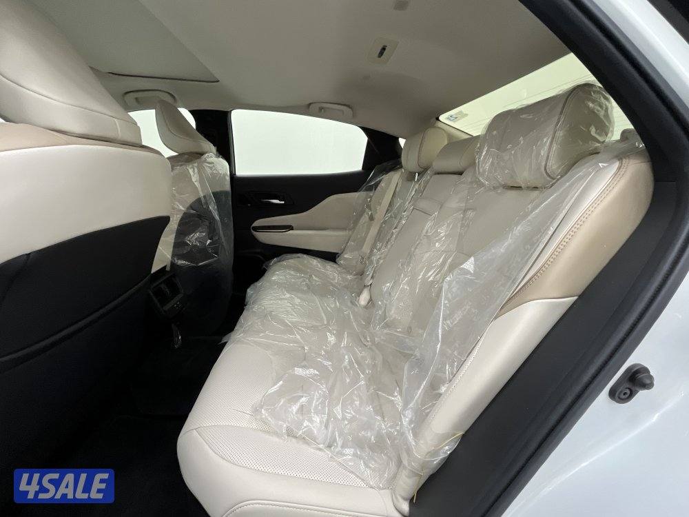 TOYOTA CROWN 23CN-2.5-CROWN-HEV3