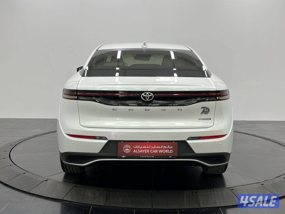 TOYOTA CROWN 23CN-2.5-CROWN-HEV8