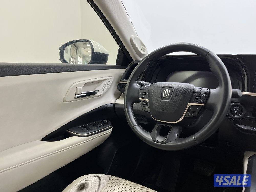 TOYOTA CROWN 23CN-2.5-CROWN-HEV12