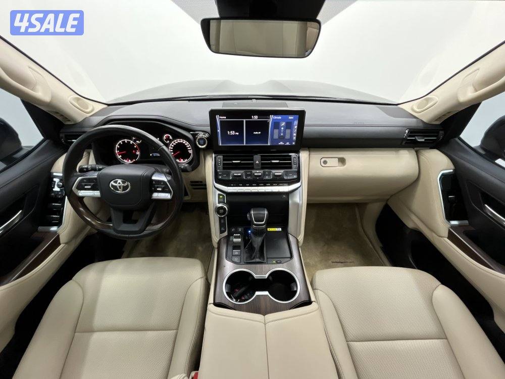 TOYOTA LAND CRUISER GXRAL 6CYL 3.5 TURBO11