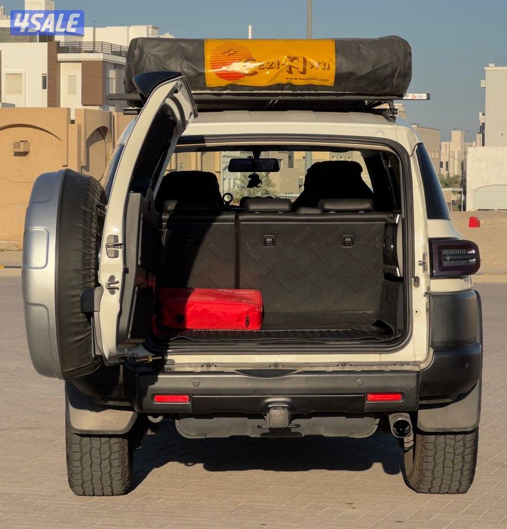 موديل 2022 صبغ الوكالة ماشي 97 الف سيرفس وكالة مالك الاول8