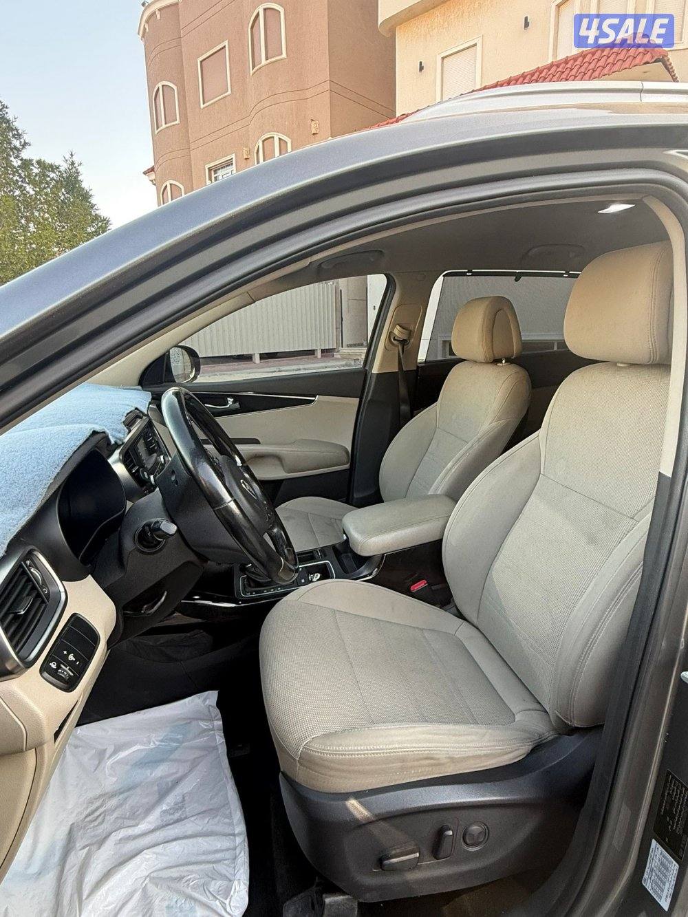 السيارة نظيفة جدآ المالك الاول6