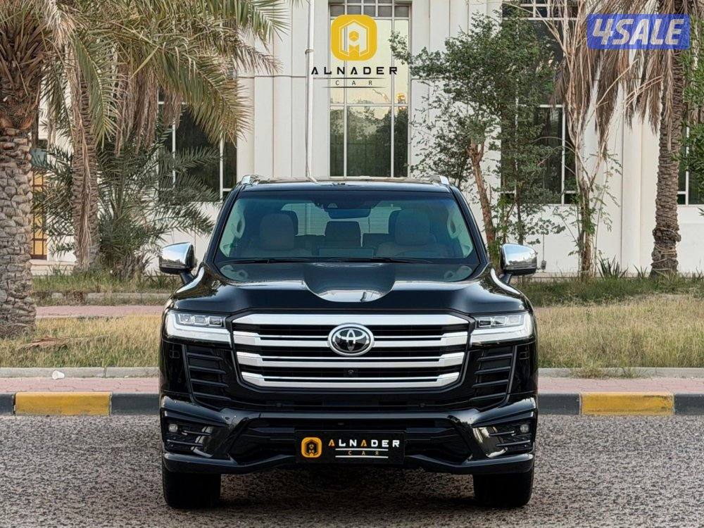 للبيع لاندكروزر VXR AERO S موديل 2022 وارد الساير1