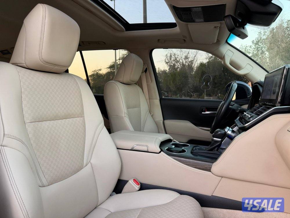 للبيع لاندكروزر VXR AERO S موديل 2022 وارد الساير8