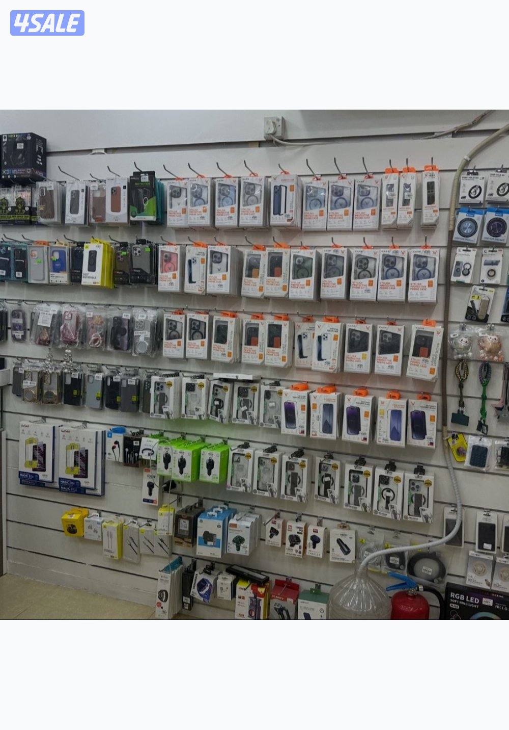 للبيع بضاعه محل هواتف2