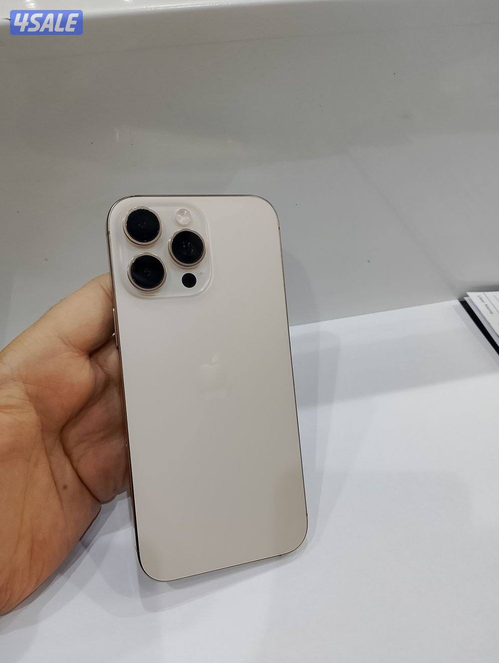 ايفون 16 برو ماكس 256 جيجا2