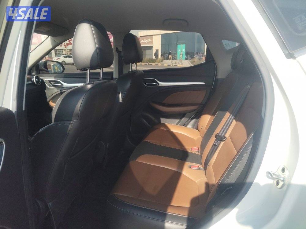 ام جي زد اكس تي موديل 2019 لون ابيض عداد 130 الف بحاله ممتازة شاشة5