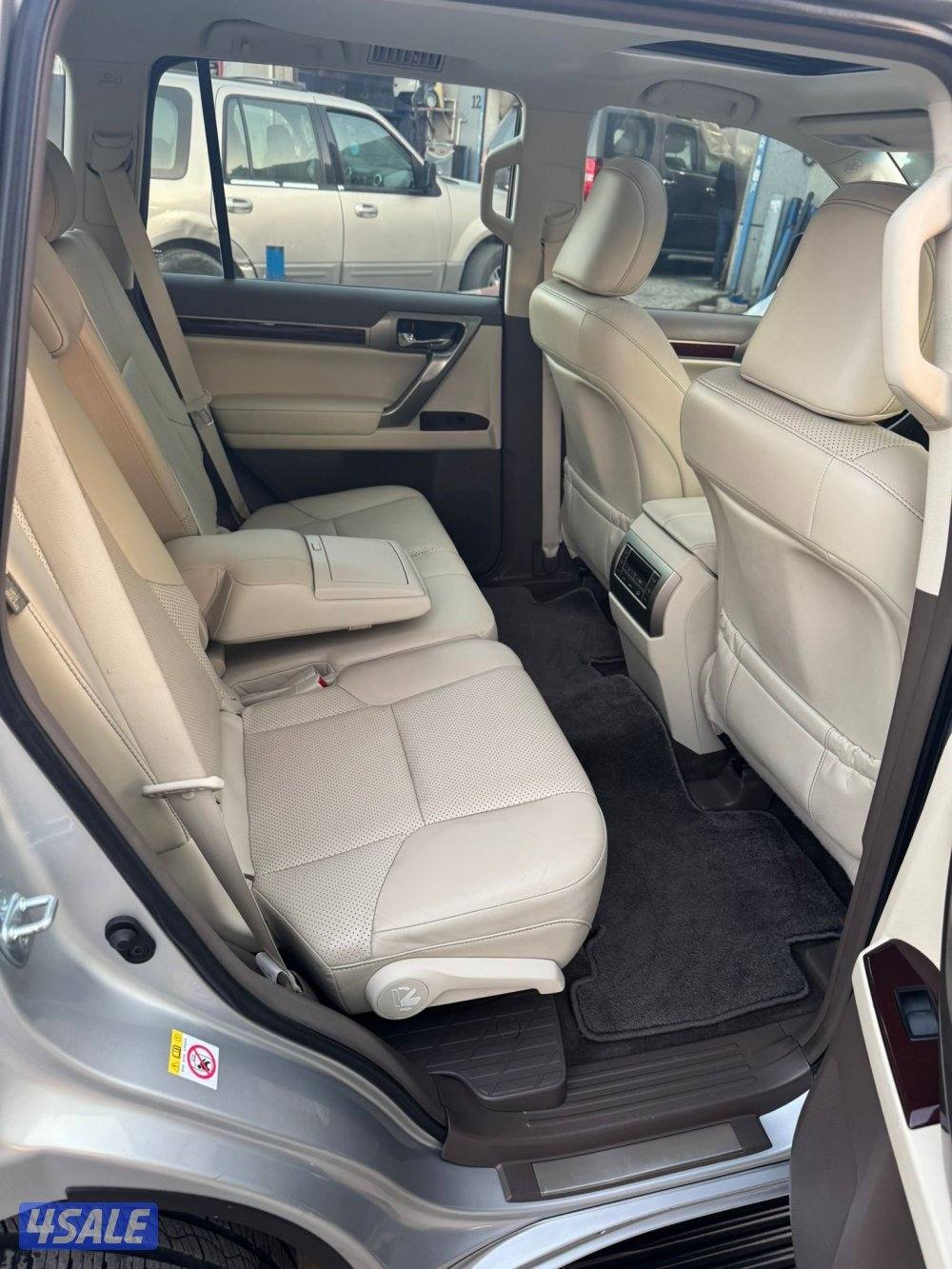 للبيع لكزس Gx460 موديل 2017 نظيف جدا6