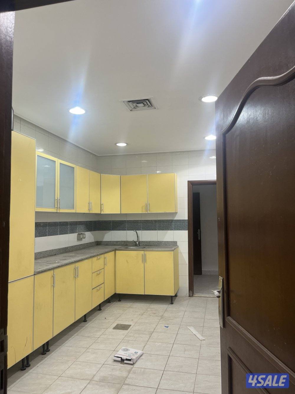 للاجار شقق ويوجد سرداب1