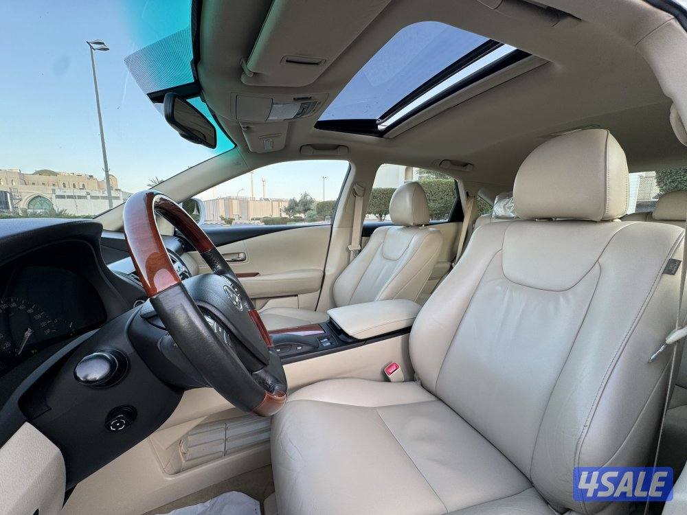لكزس RX350 موديل 2012 بحاله ممتازه جدا7