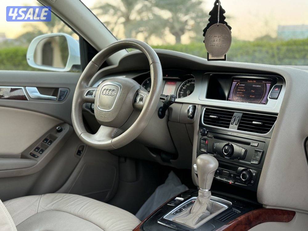 اودي A4 موديل 2010 كامل المواصفات بحاله ممتازه جدا13
