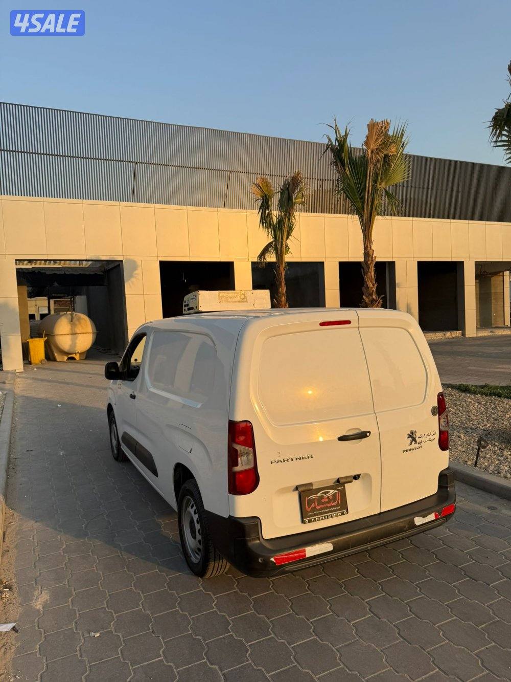 النشاما لبيع وشراء السيارات بارتنر ثلاجه2