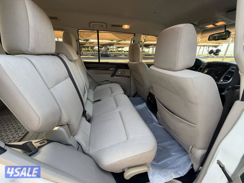 للبيع باجيرو2020 بحالة ممتازة7