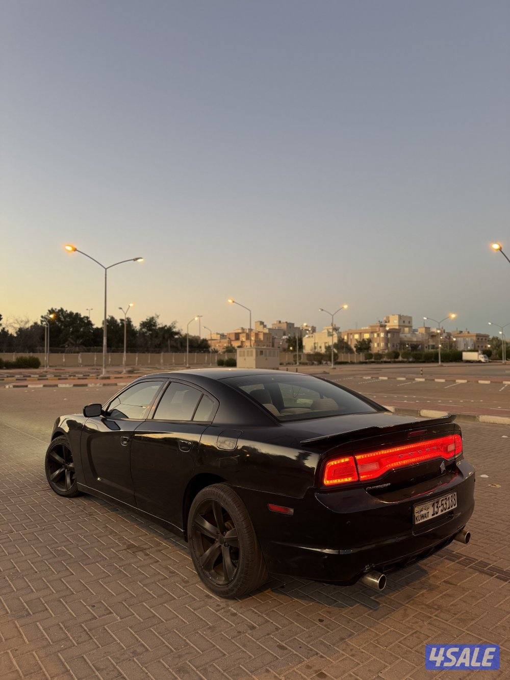 للبيع دودج تشارجر شرط الفحص ( قير مكينه شاصي ) السياره مو محتاجه شي2