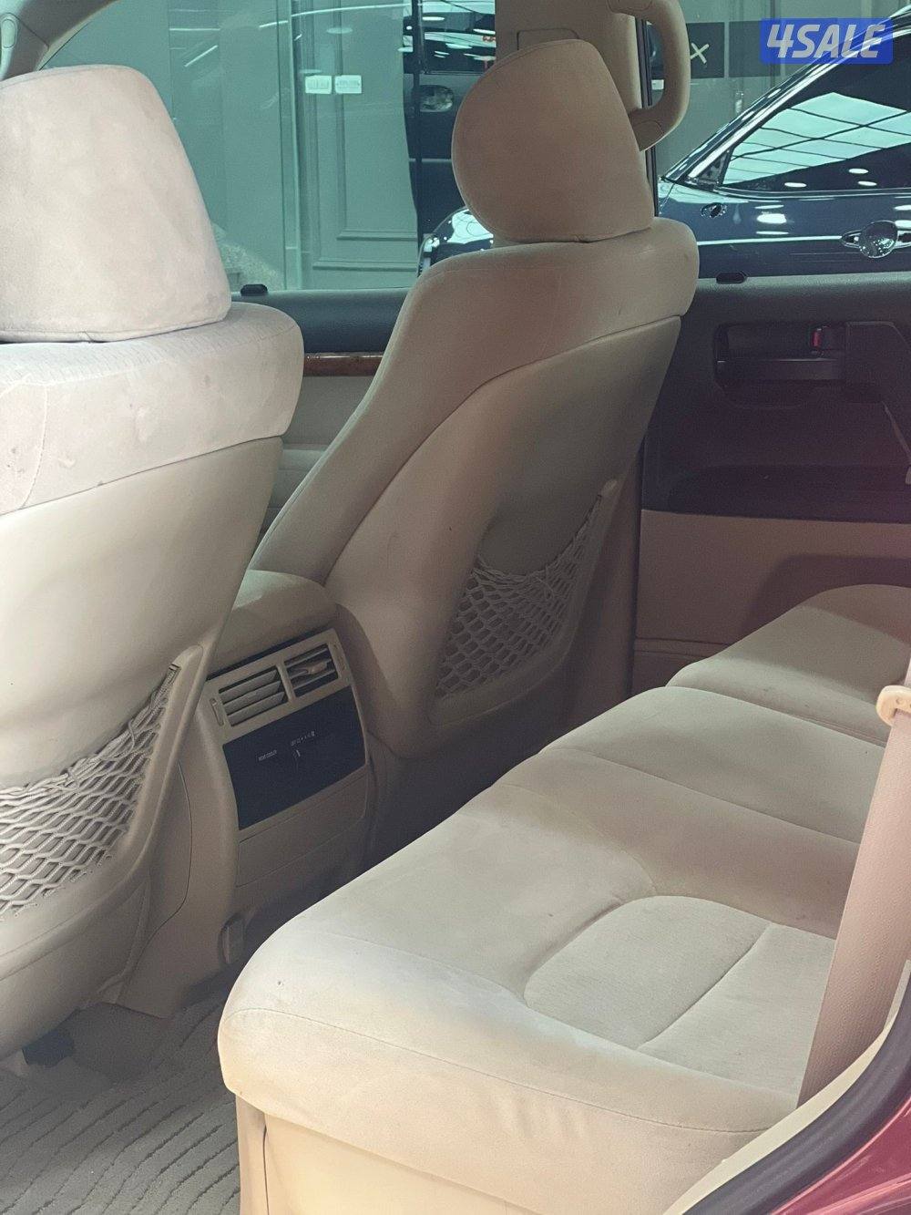 للبيع لاند كروزر GXR موديل 2012 صبغ الوكالة ماعدا ربع قطعة3