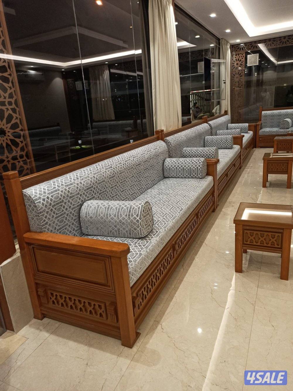 تفصال غنفات وجلسات وديوانيات ومطارح ارضيه  ومساند وستاير وسجاد وتنجيد3