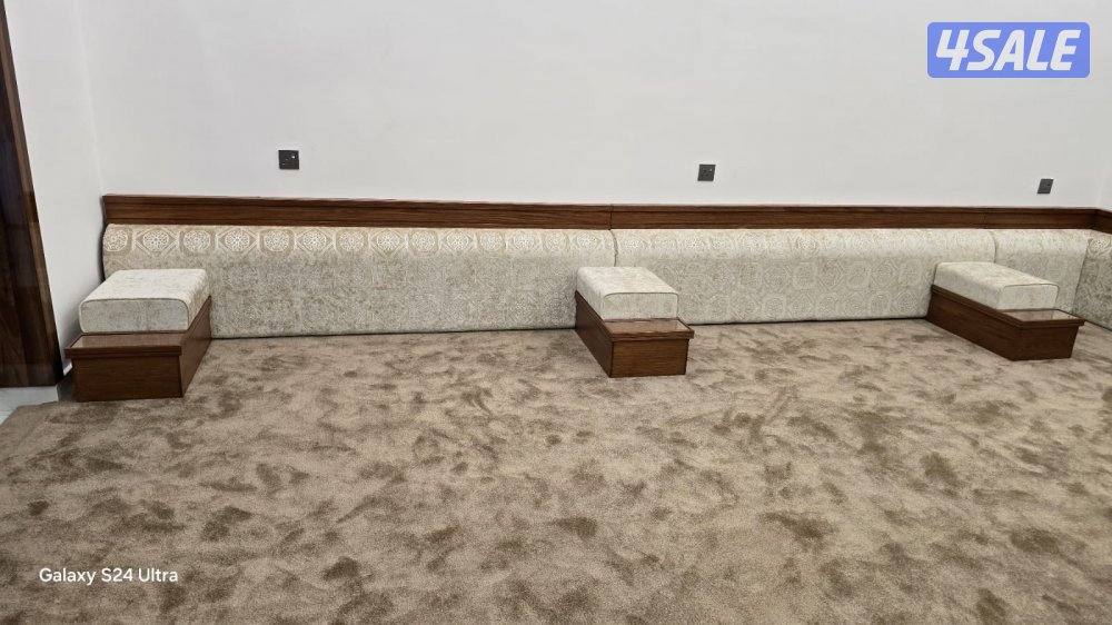 تفصال غنفات وجلسات وديوانيات ومطارح ارضيه  ومساند وستاير وسجاد وتنجيد5