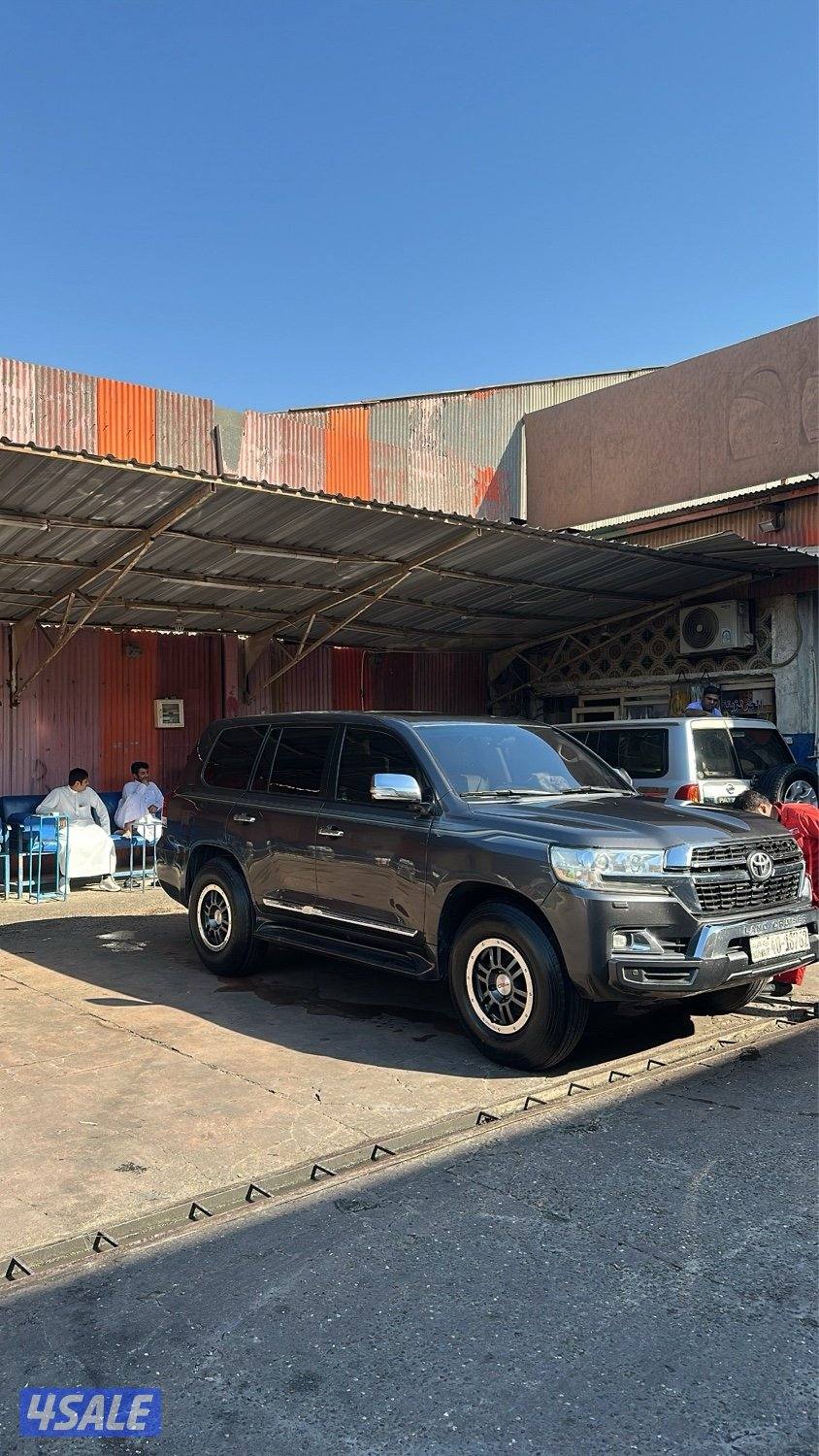 للبيع ٤ بوالين ورنقات تي ار دي2