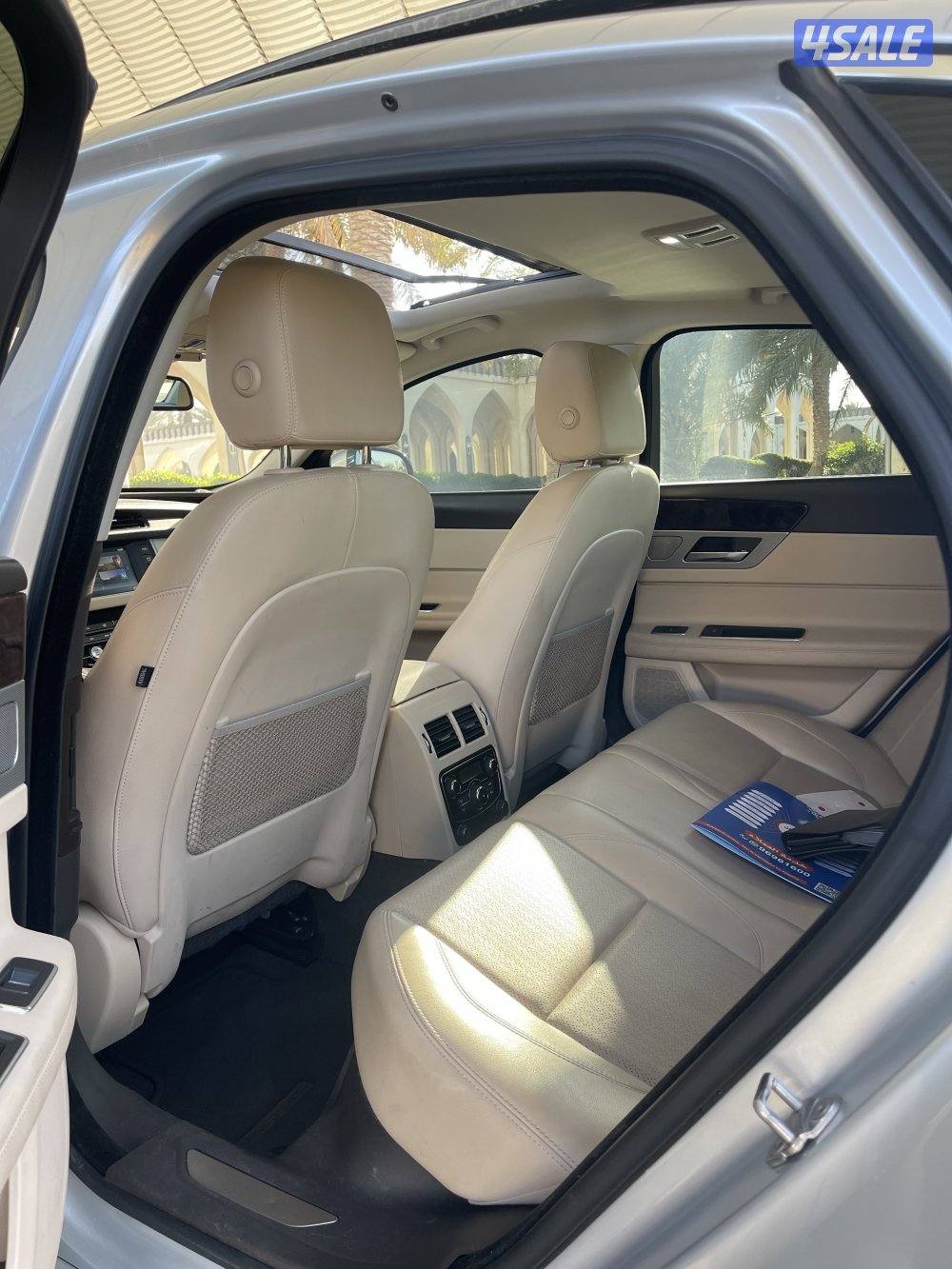 جاكور XF موديل 20186