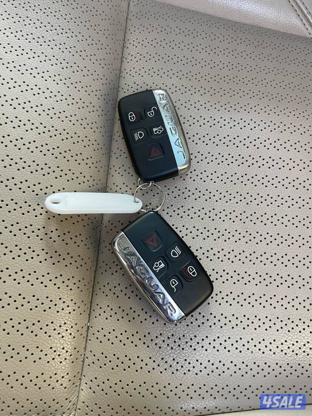 جاكور XF موديل 20189