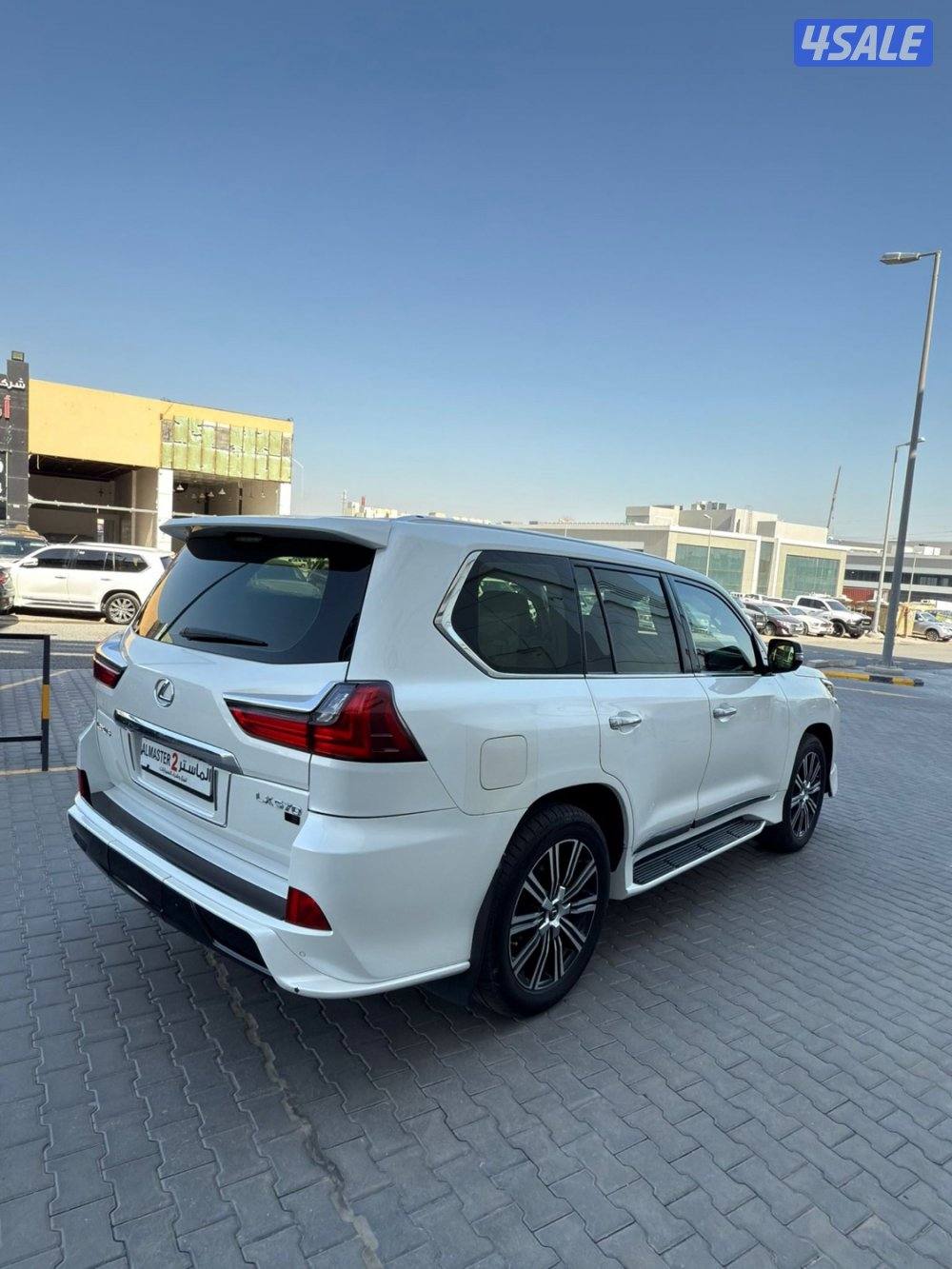 لكزس LX570 وارد قطر صبغ الوكاله شرط الفحص بل كامل3