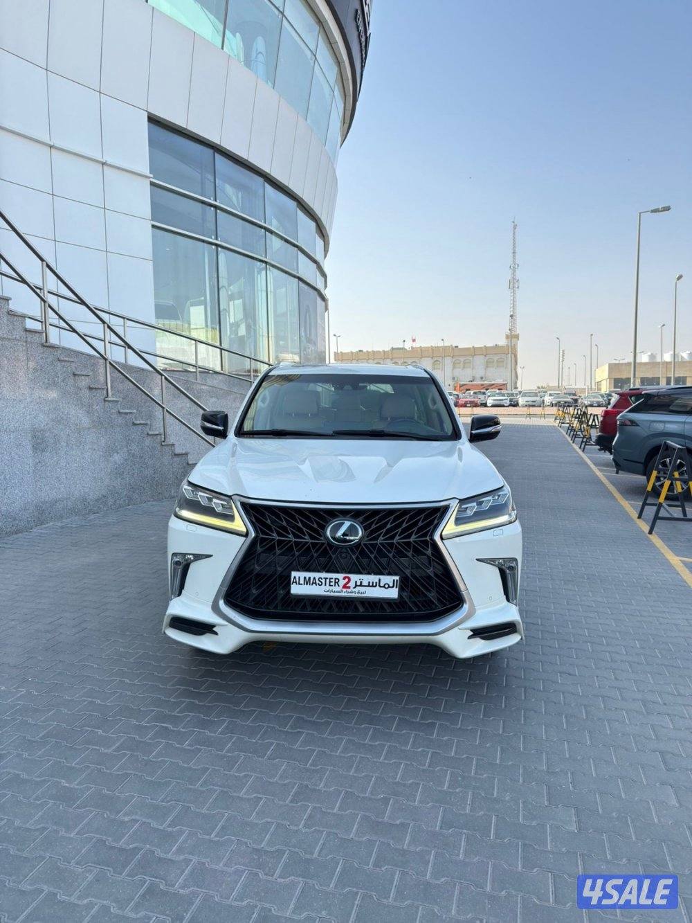 لكزس LX570 وارد قطر صبغ الوكاله شرط الفحص بل كامل4