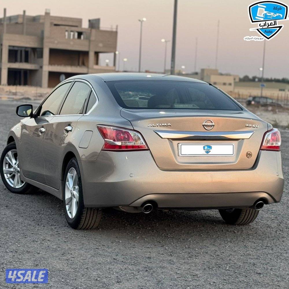 نيسان التيما  20138