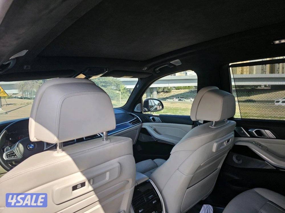 بي ام دبليو X7 - V811