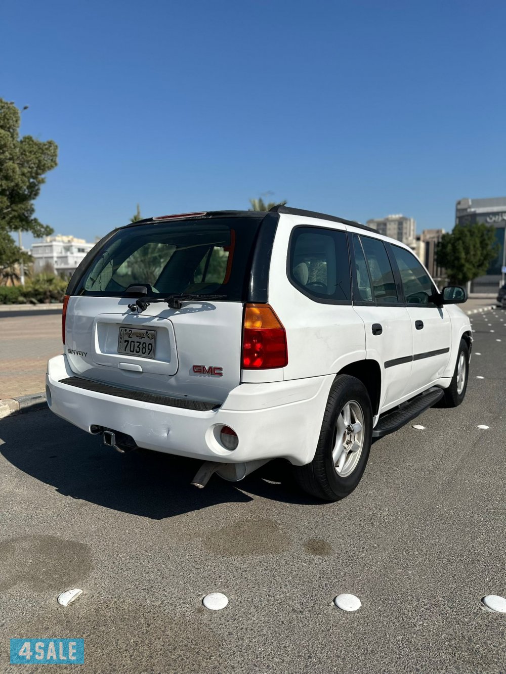 للبيع إنفوي موديل ٢٠٠٦ بحاله جيده ماشي ٣٧٤ الف السعر ٦٥٠ للتواصل  977776372