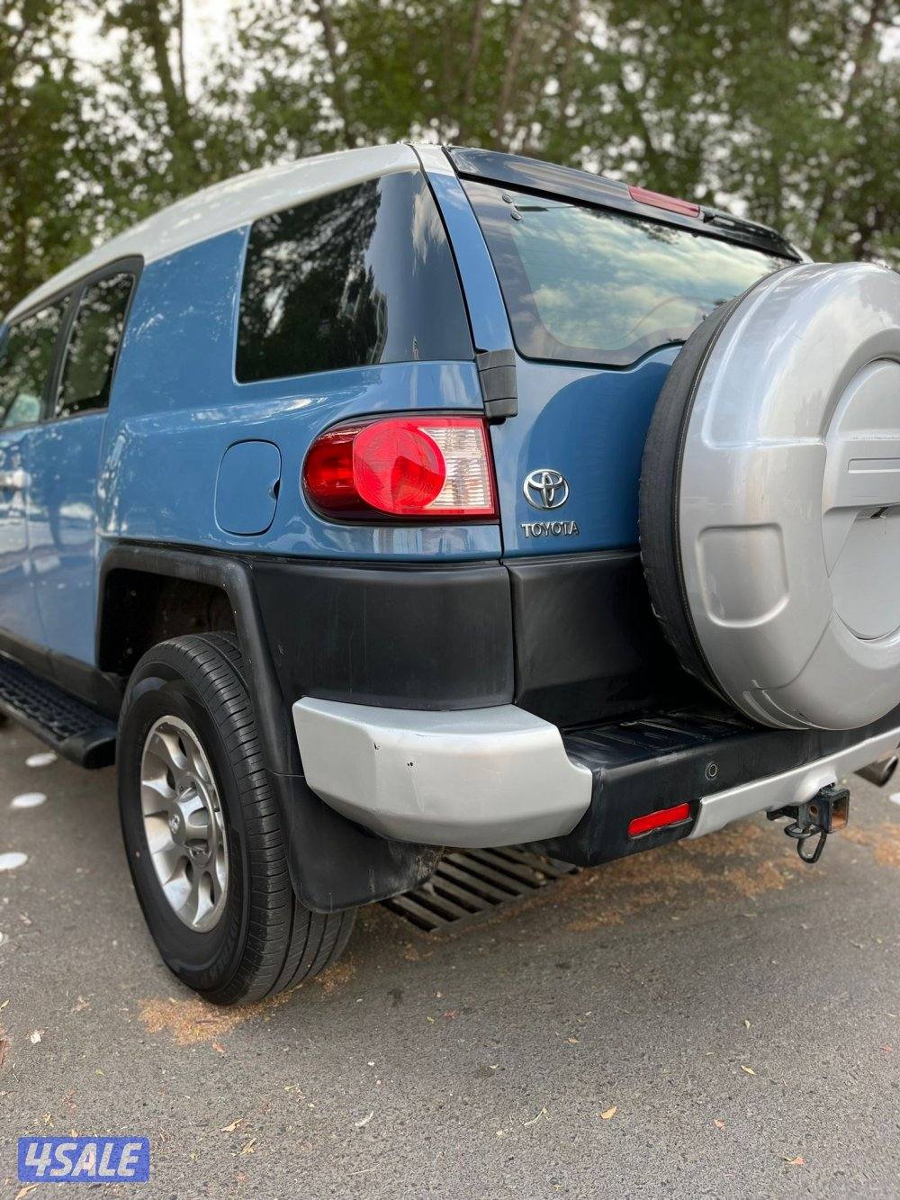 للبيع جيب تويوتا FJ موديل 20124