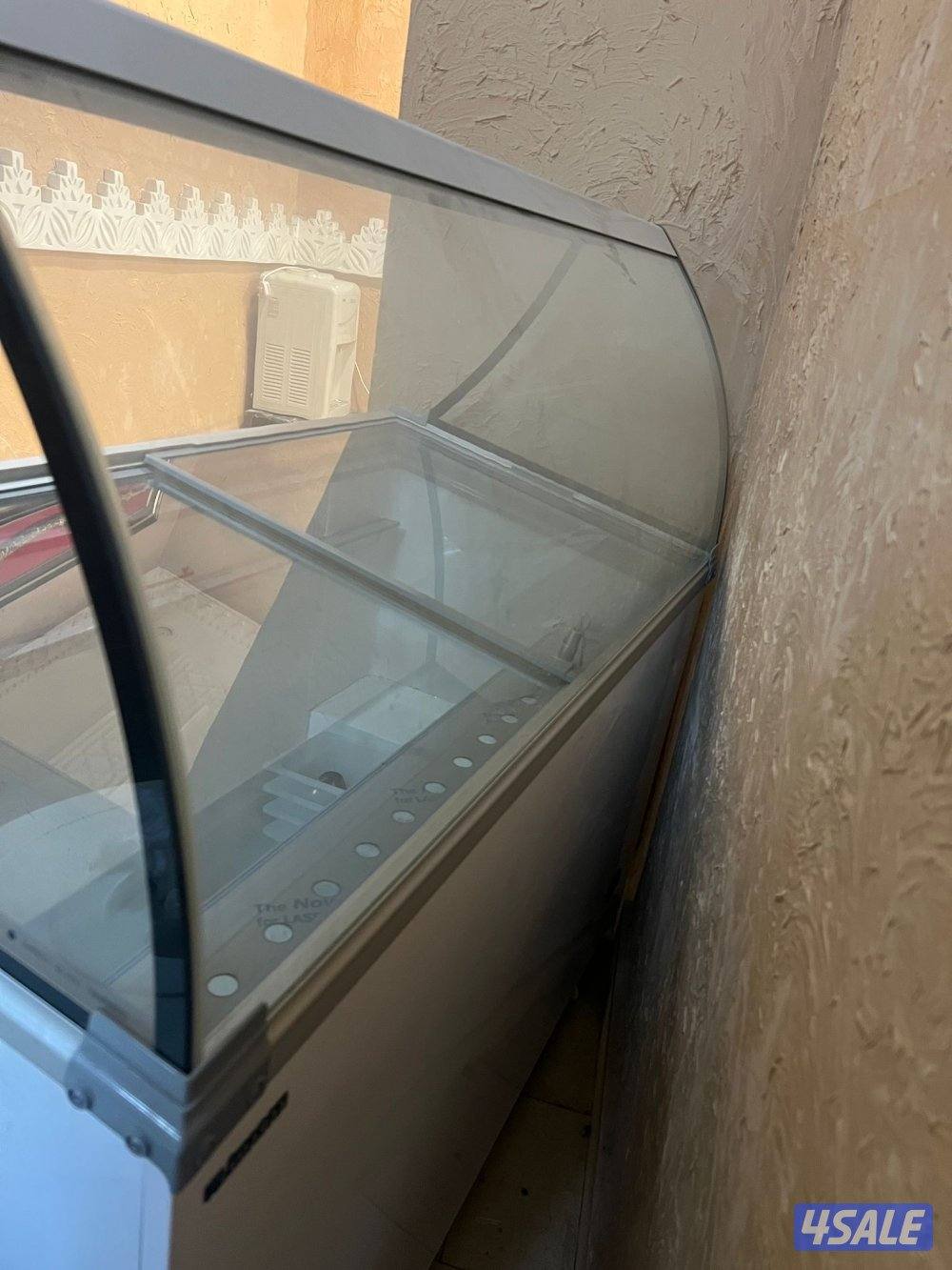 فريزر لعرض الايسكريم ( او اي استخدامات أخرى )2