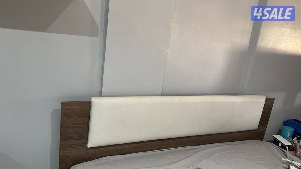 كبت وسرير نفرين مع مرتبه من بنتا0