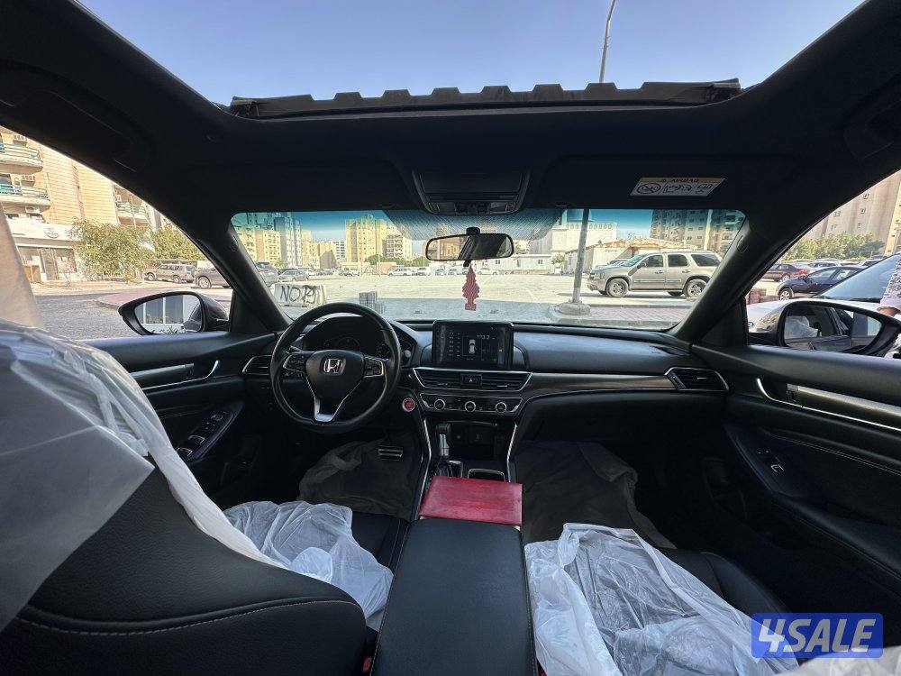 هوندا اكورد سبورت موديل 20195