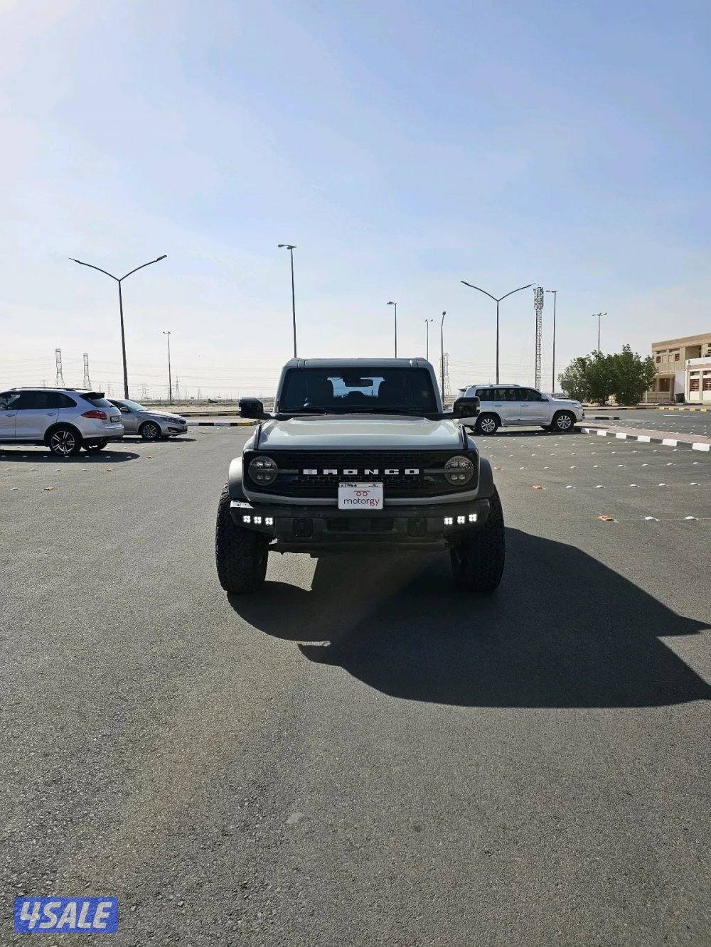 Ford Bronco wild truck  20215