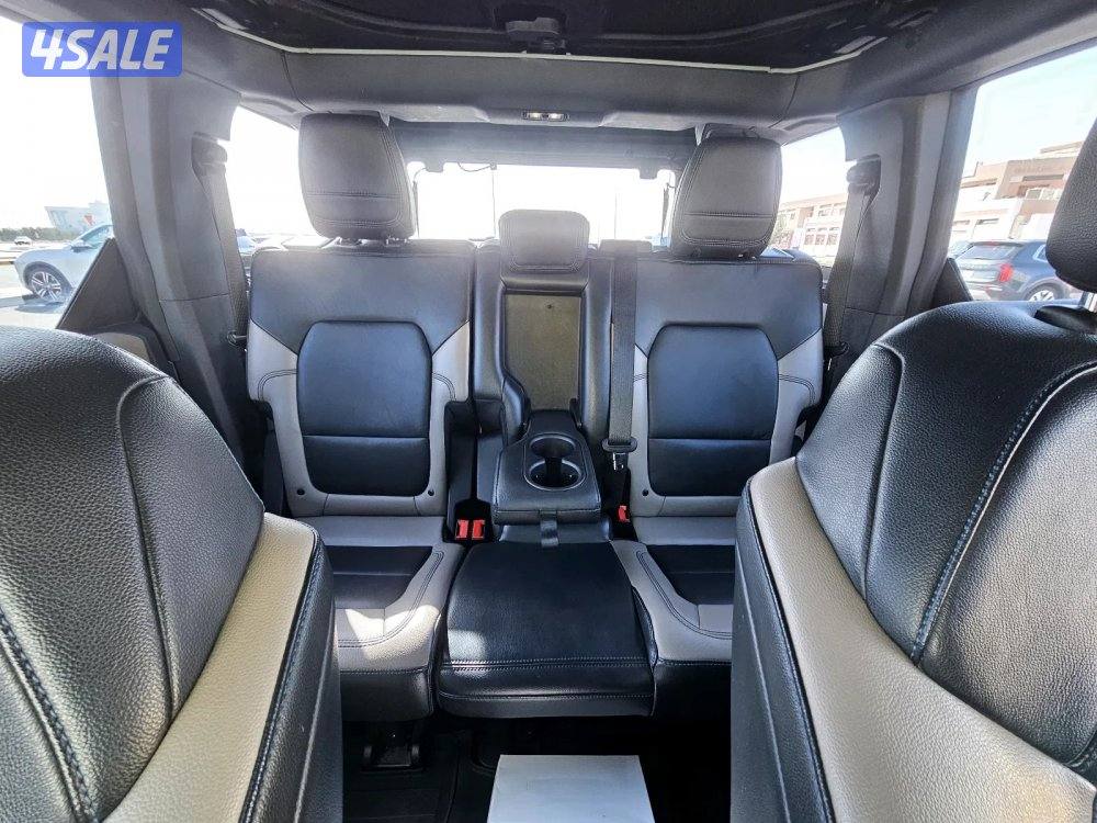 Ford Bronco wild truck  20219