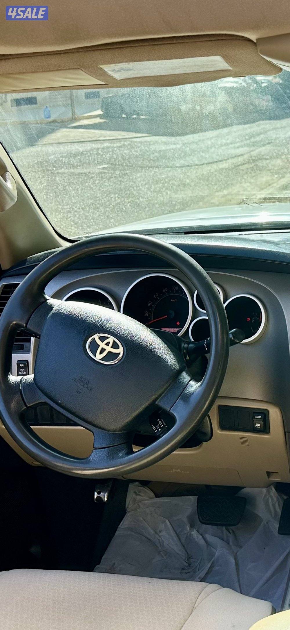 تويوتا سيكويا 2013 بحاله ممتازة1