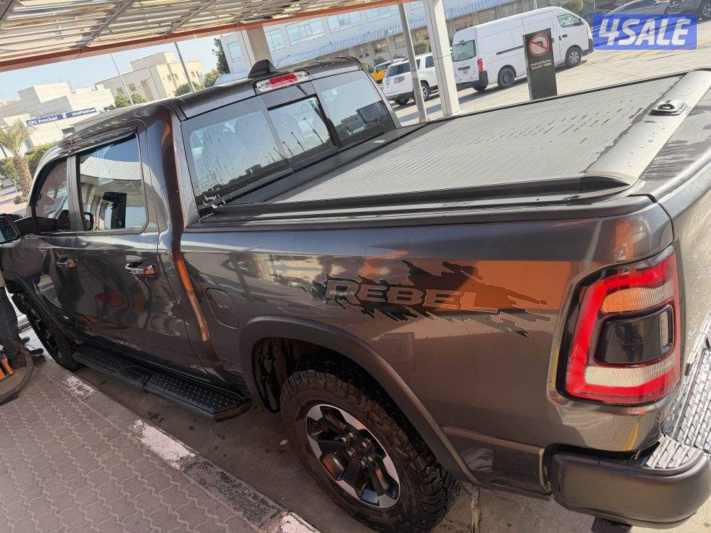 للبيع وانيت رام  فئة ريبيل موديل ٢٠٢٢ ماشي 109 الاف2