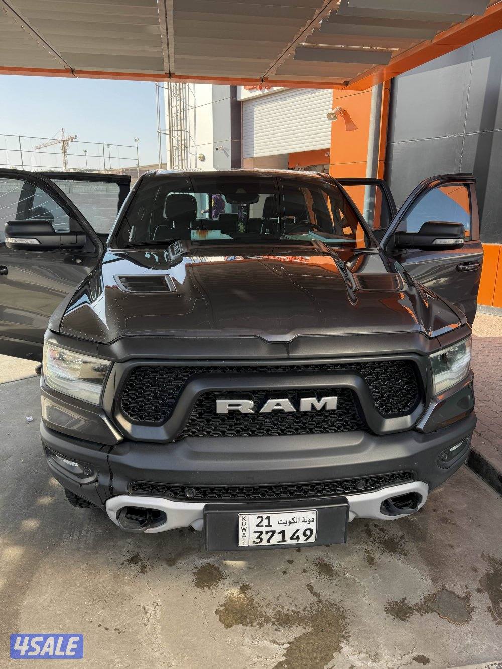 للبيع وانيت رام  فئة ريبيل موديل ٢٠٢٢ ماشي 109 الاف3