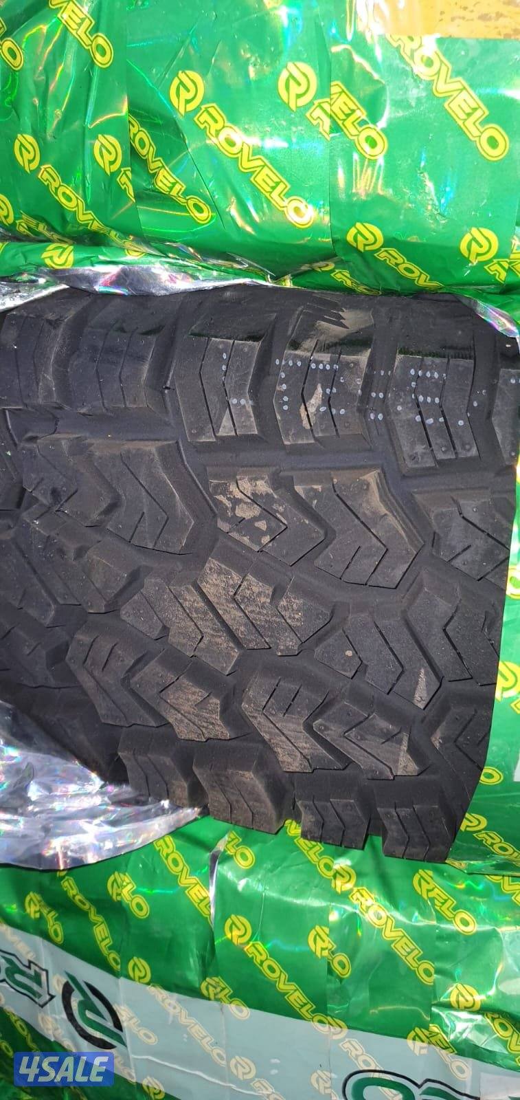 ربع حجري حجم265/75/16Lt3