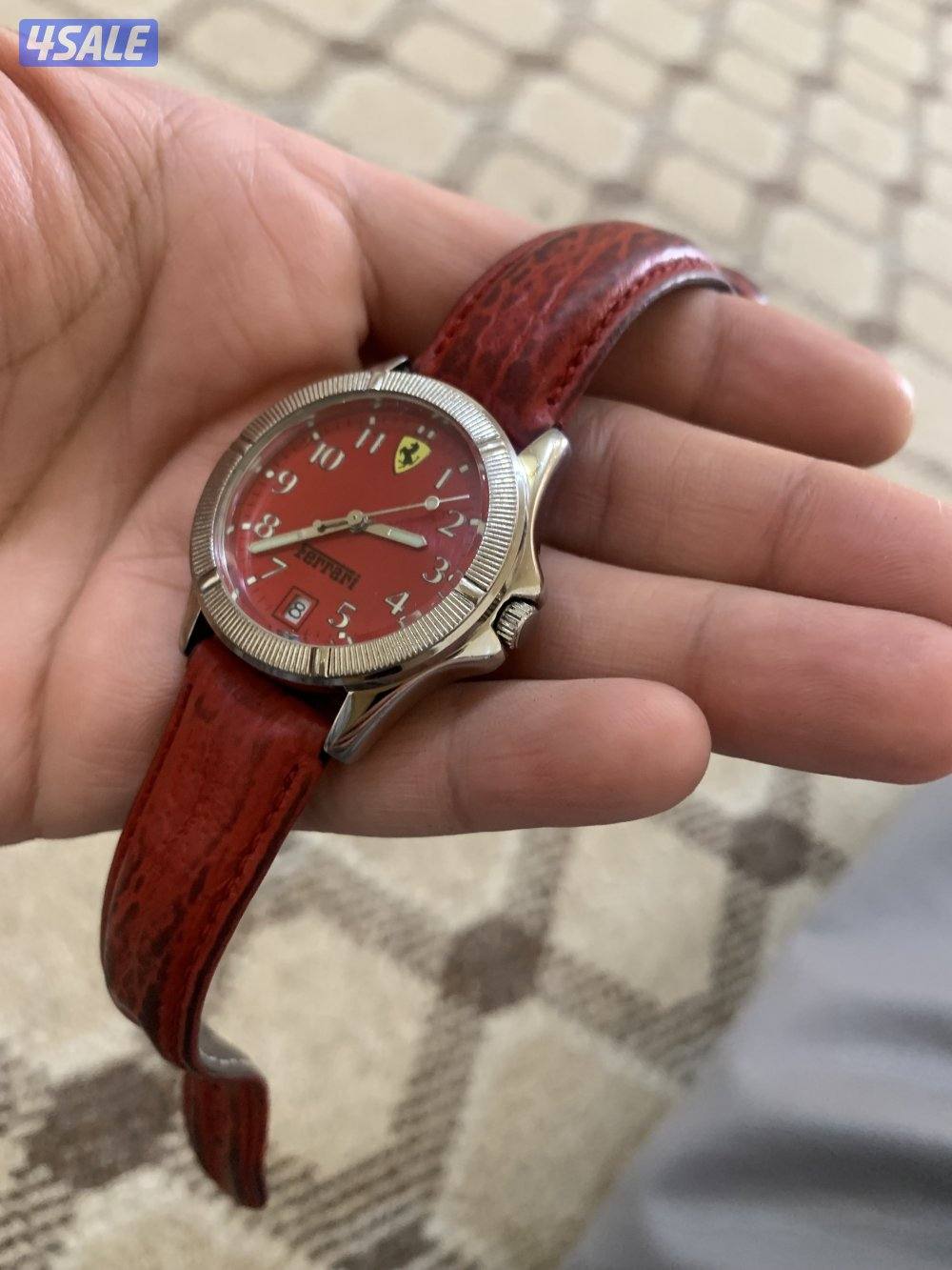 ساعة فراري0