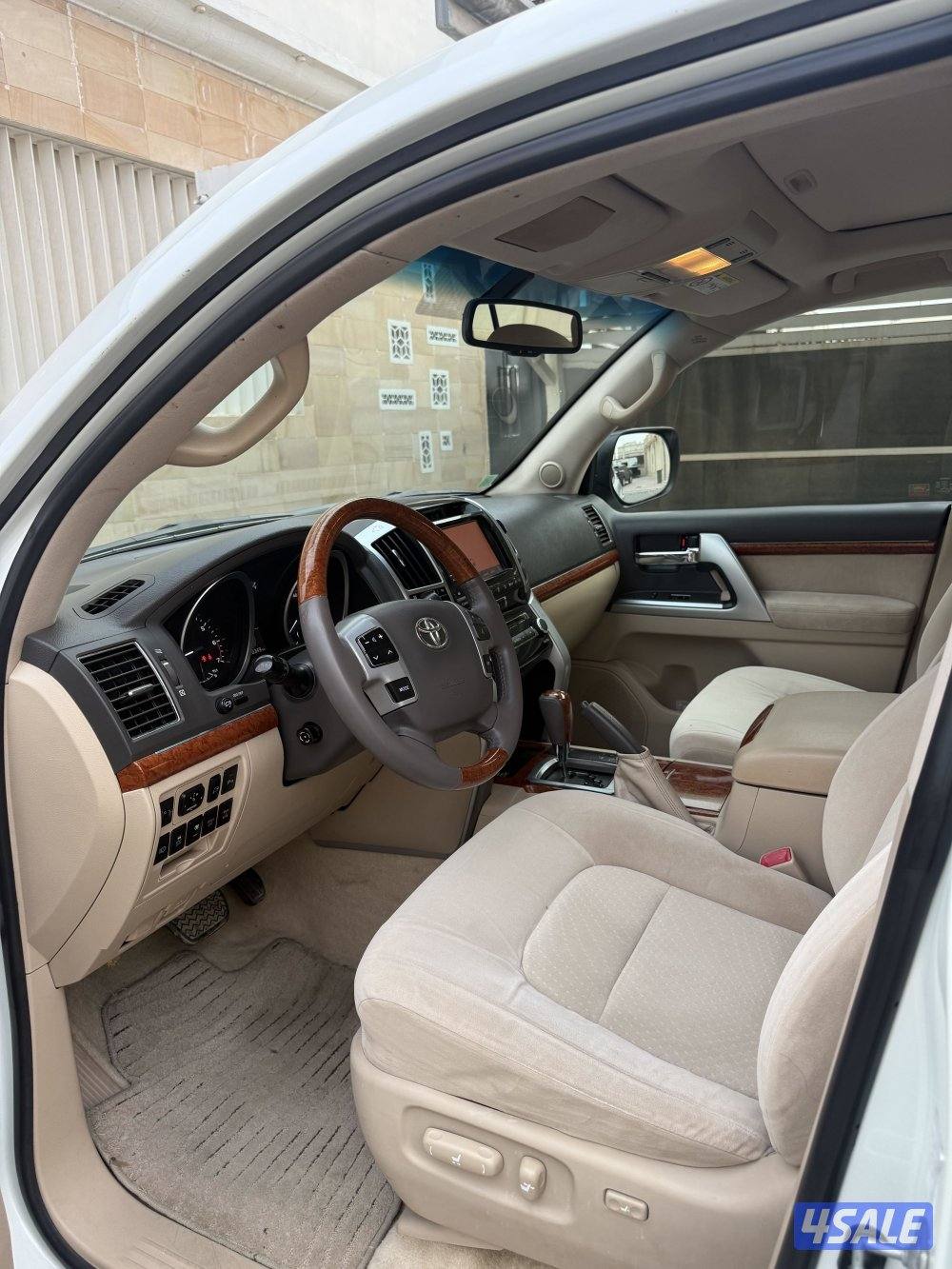 لاند كروز VXR 20135