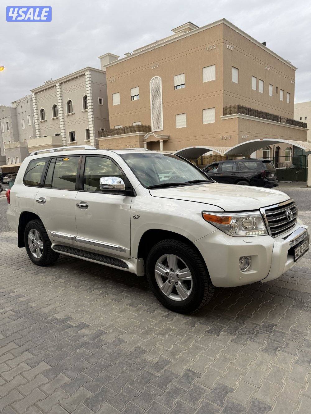 لاند كروز VXR 20137