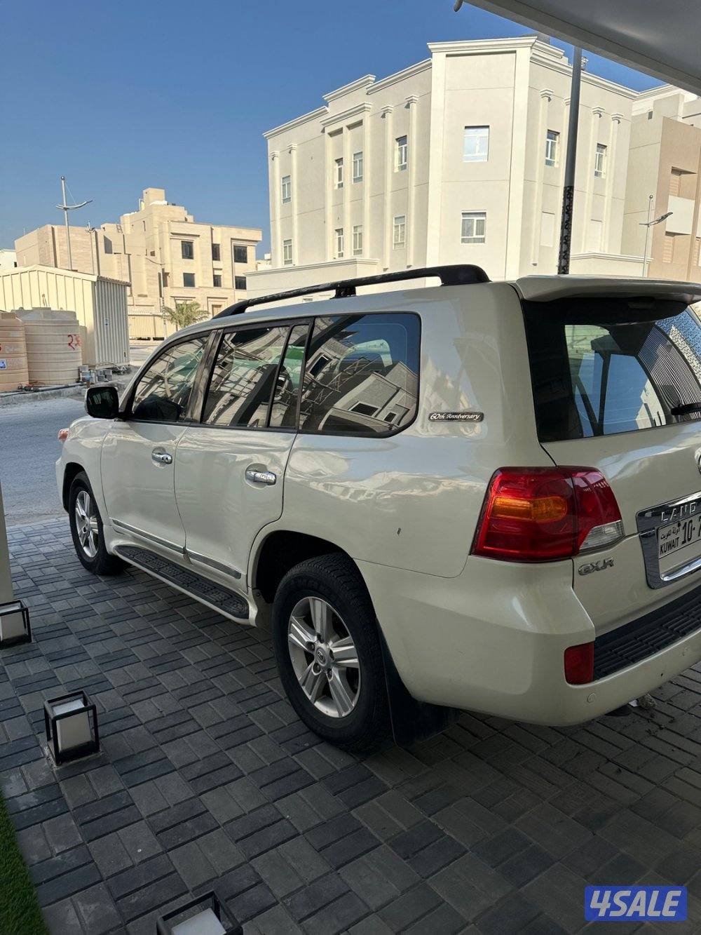 للبيع لاند 20102